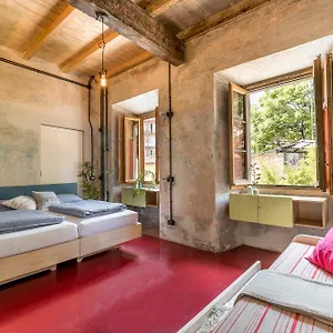 Hostel Un Posto A - All'interno Di Cascina Del 700, Mediolan