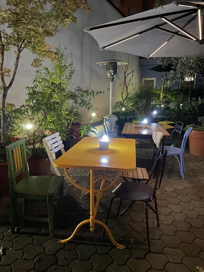Il Girasole High Quality Inn Milaan