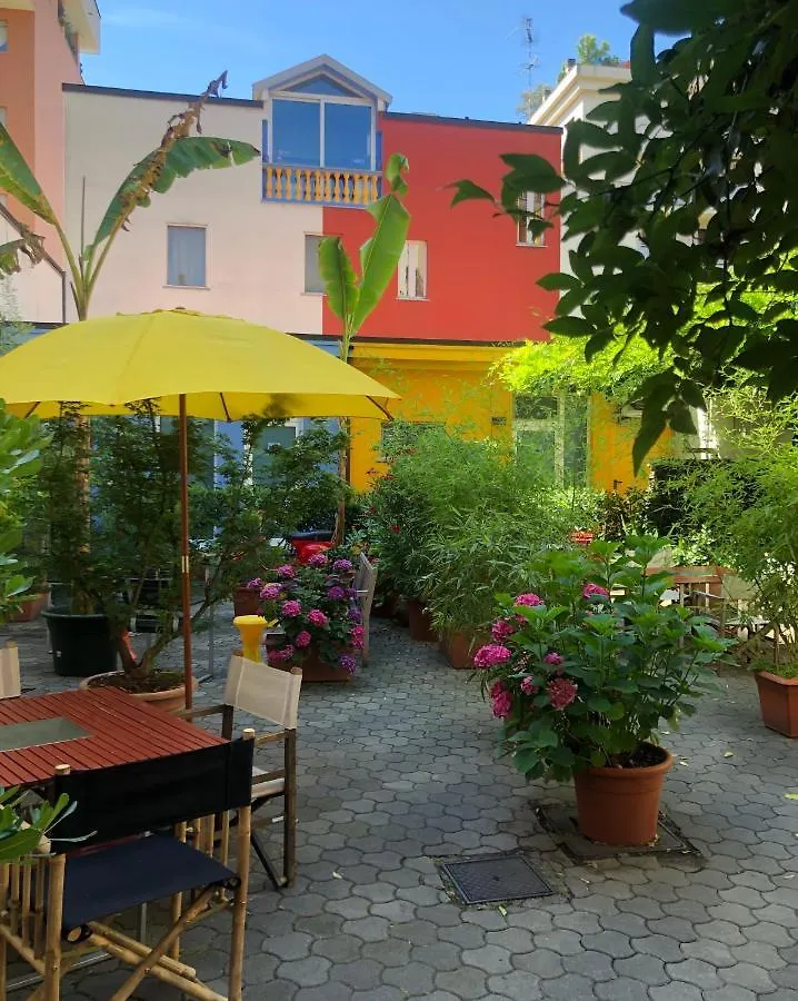 Il Girasole High Quality Inn Milan 3*,